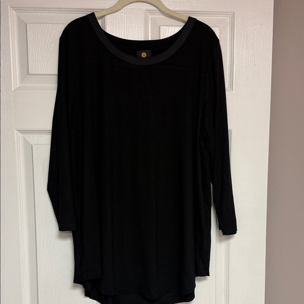 JM Collection Black Long Sleeve Scoop Neck Top